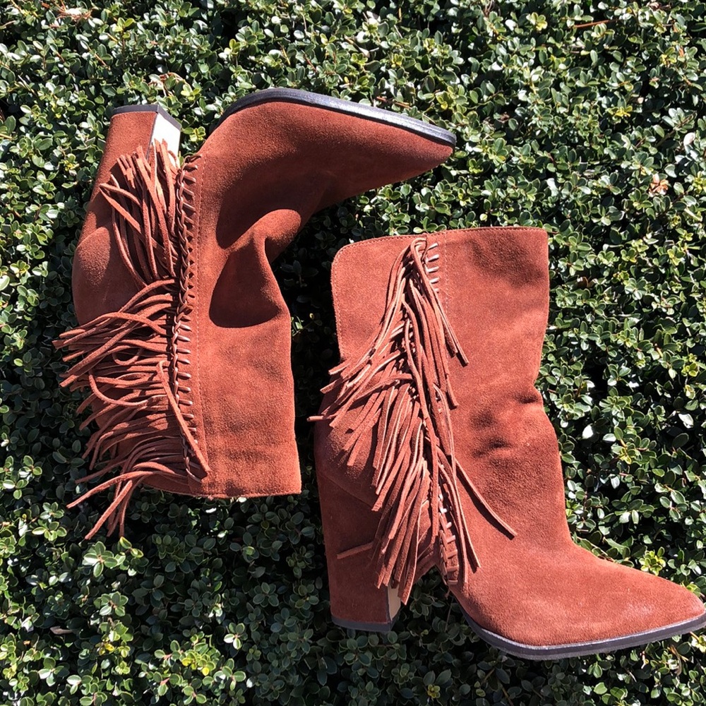Dolce Vita brown fringe suede boots - cowboy